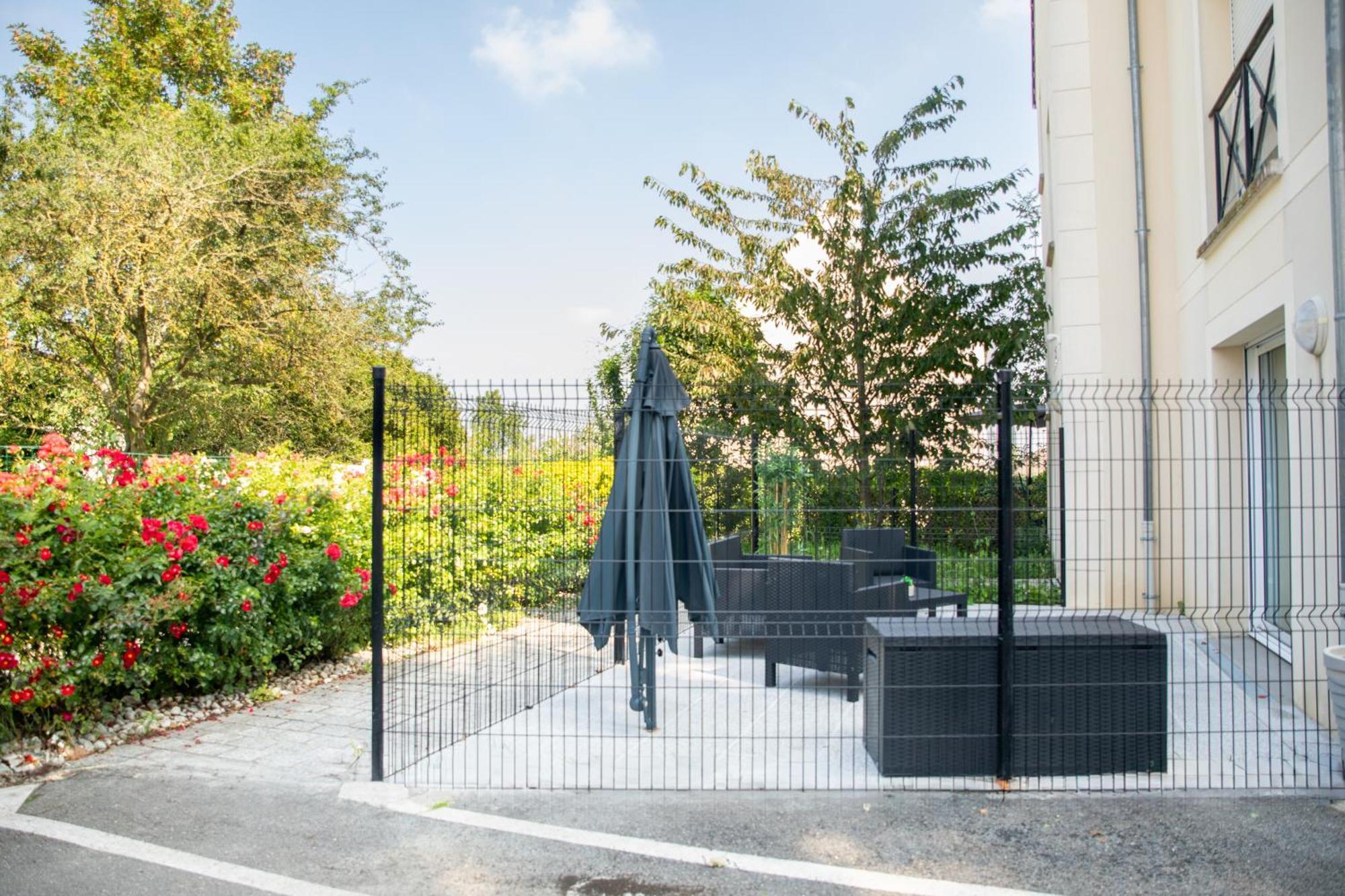 Djial - Proche De Cdg Et Du Parc Asterix Apartment Dammartin-en-Goele Exterior photo